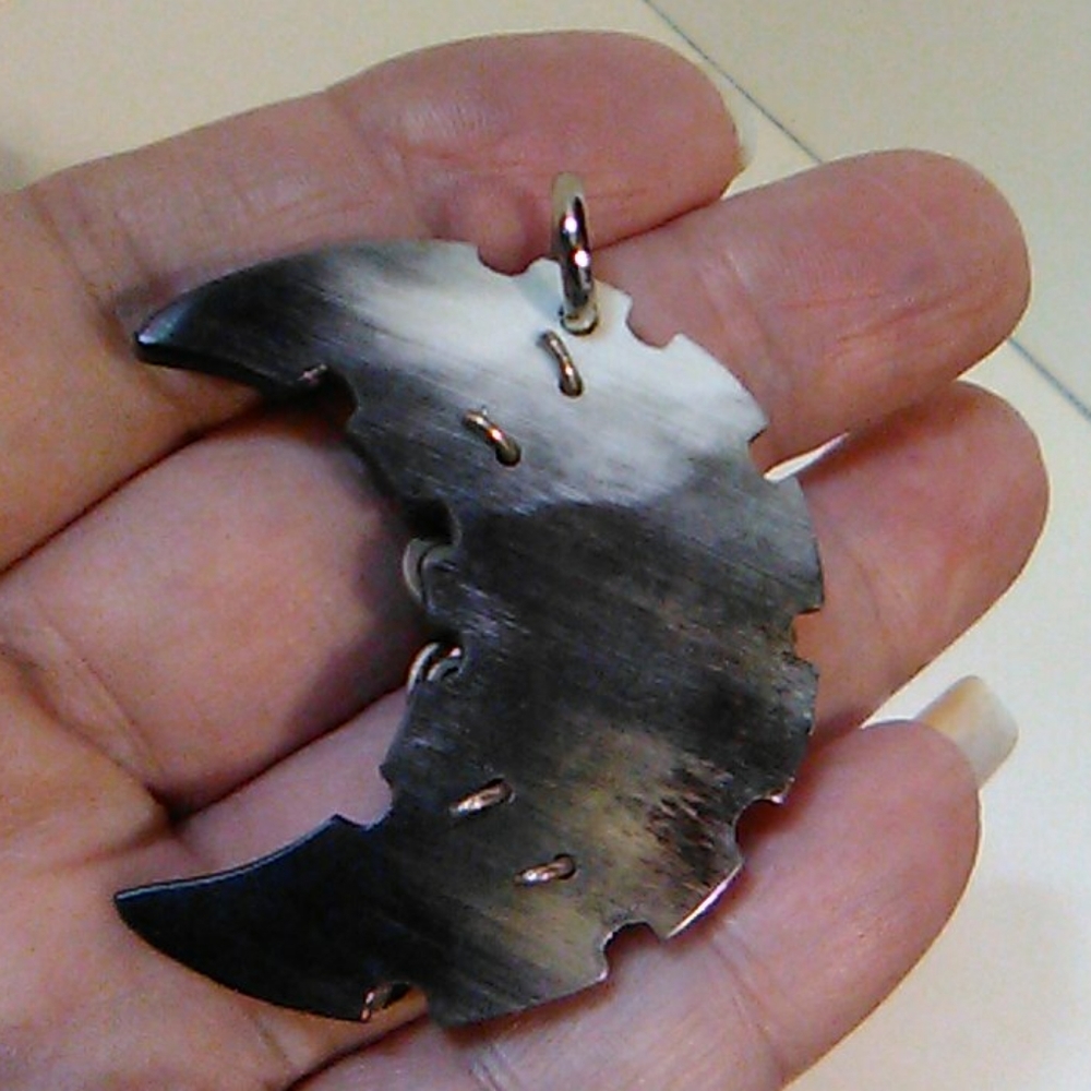 Nwot Black Halfmoon Charm - Picture 8 of 8